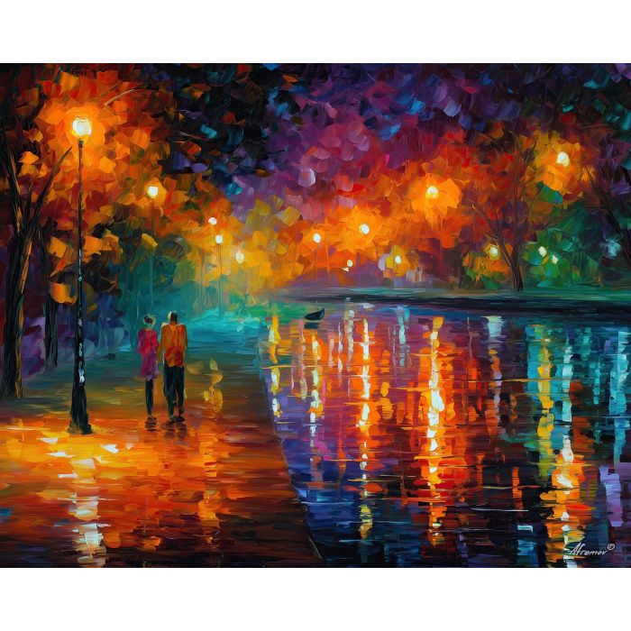 SHINING RIVER STROLL