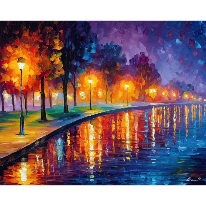 RADIANT TWILIGHT STROLL