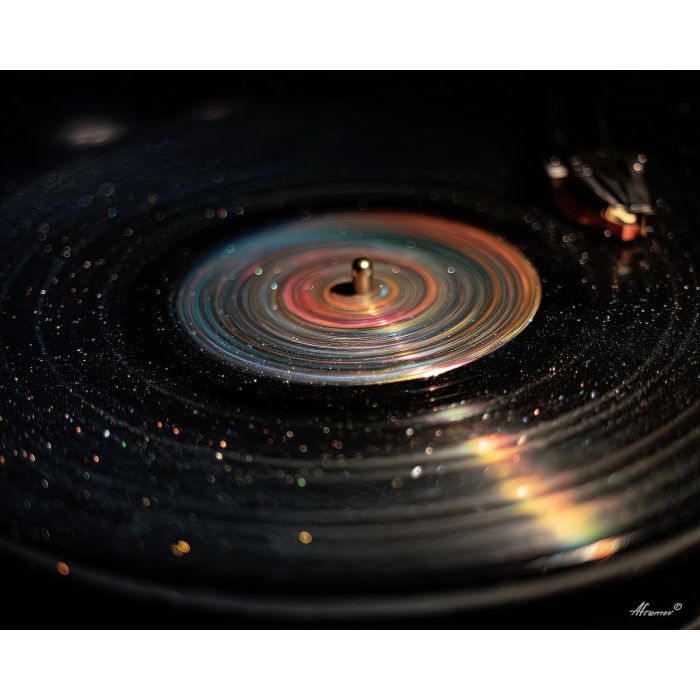 VINYL GROOVE GALAXY