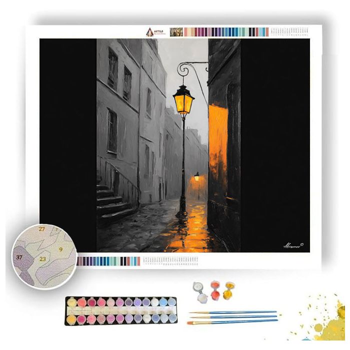 GOLDEN STREET LAMP B&W - Paint by Numbers Full Kit