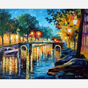 AMSTERDAMS REFLECTIONS