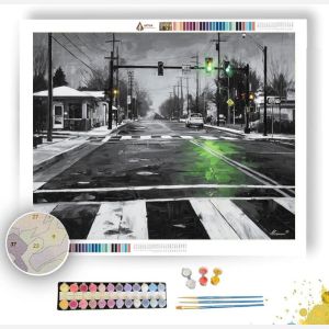 GREEN LIGHT CROSSING B&W - Paint by Numbers Full Kit