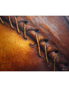 LEATHER STITCH DETAIL