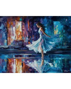 SILVER MIRROR MUSE