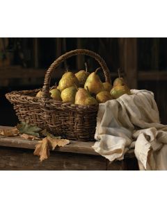RUSTIC PEAR BASKET
