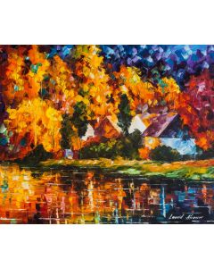 HOUSES BY THE WATER