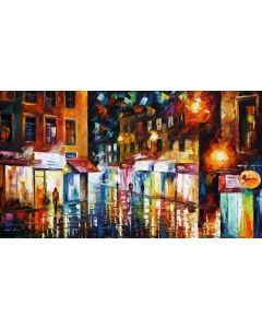 SHOPPING DISTRICT