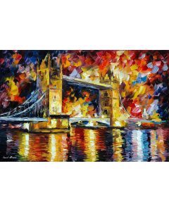 LONDON - TOWER BRIDGE