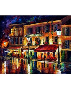 PARIS, NIGHT MONTMARTRE