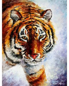 LONELY TIGER ON THE SNOW