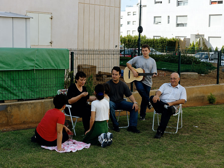 Leonid's family in the yard